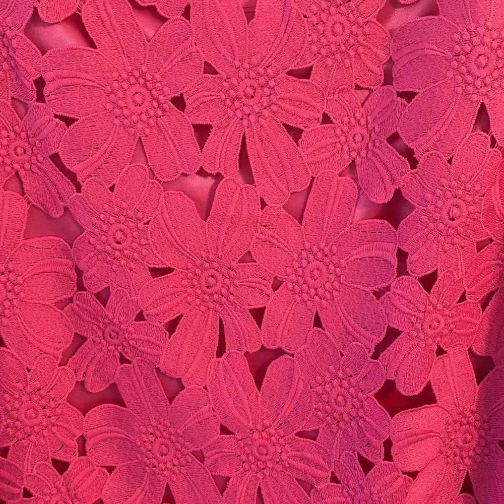 Felicity & Coco - Size Medium - Shift Dress - 3/4 quarter sleeves - pink! - Picture 3 of 10